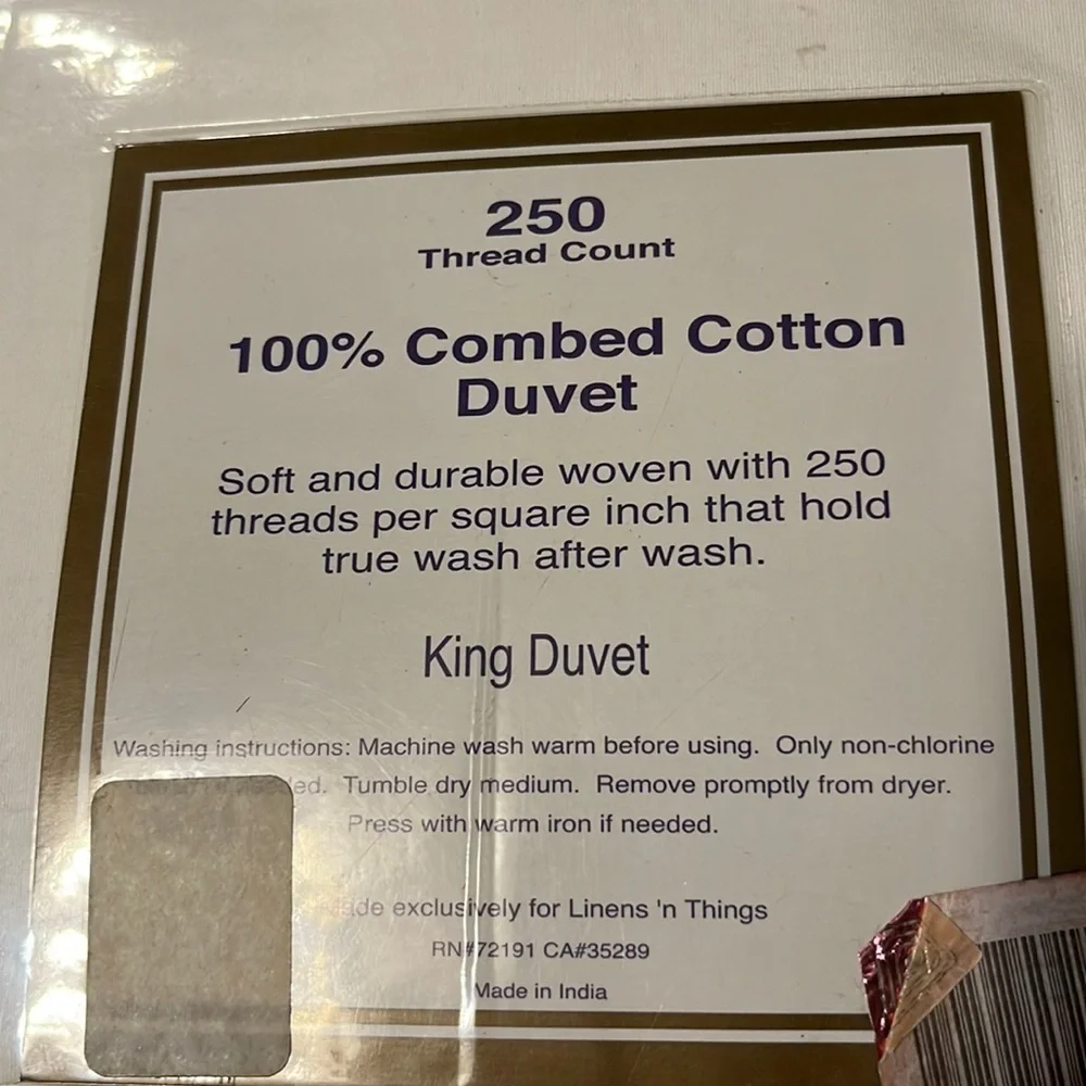 King duvet, off white,  250  thread count, new